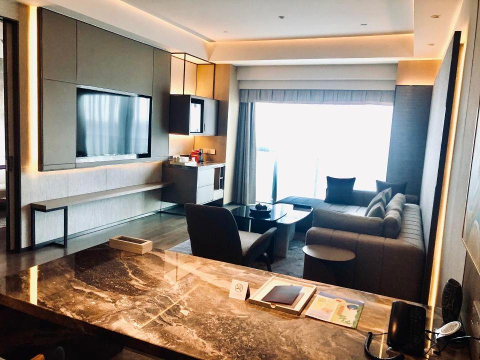 Grand Mercure Shanghai Lingang Buitenkant foto